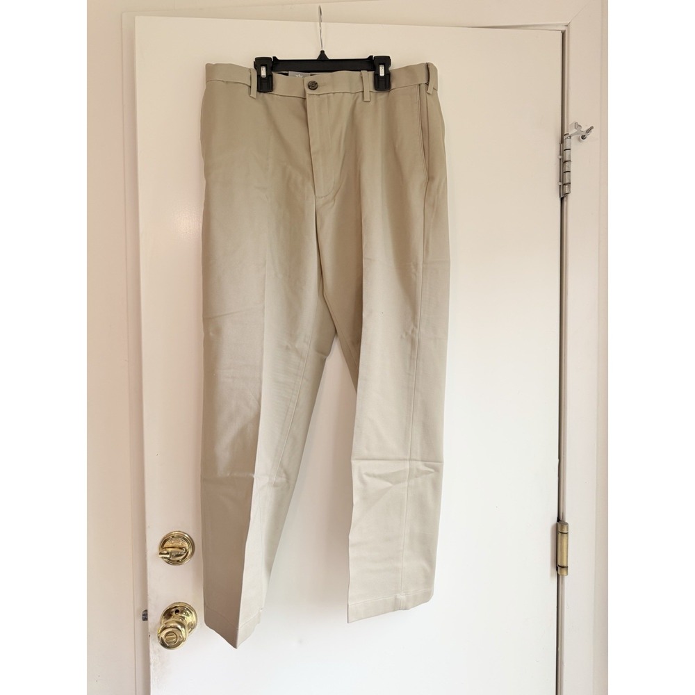 Dockers Comfort Khaki Mens 33x29 Beige Flat Front Classic Fit No Wrinkles New